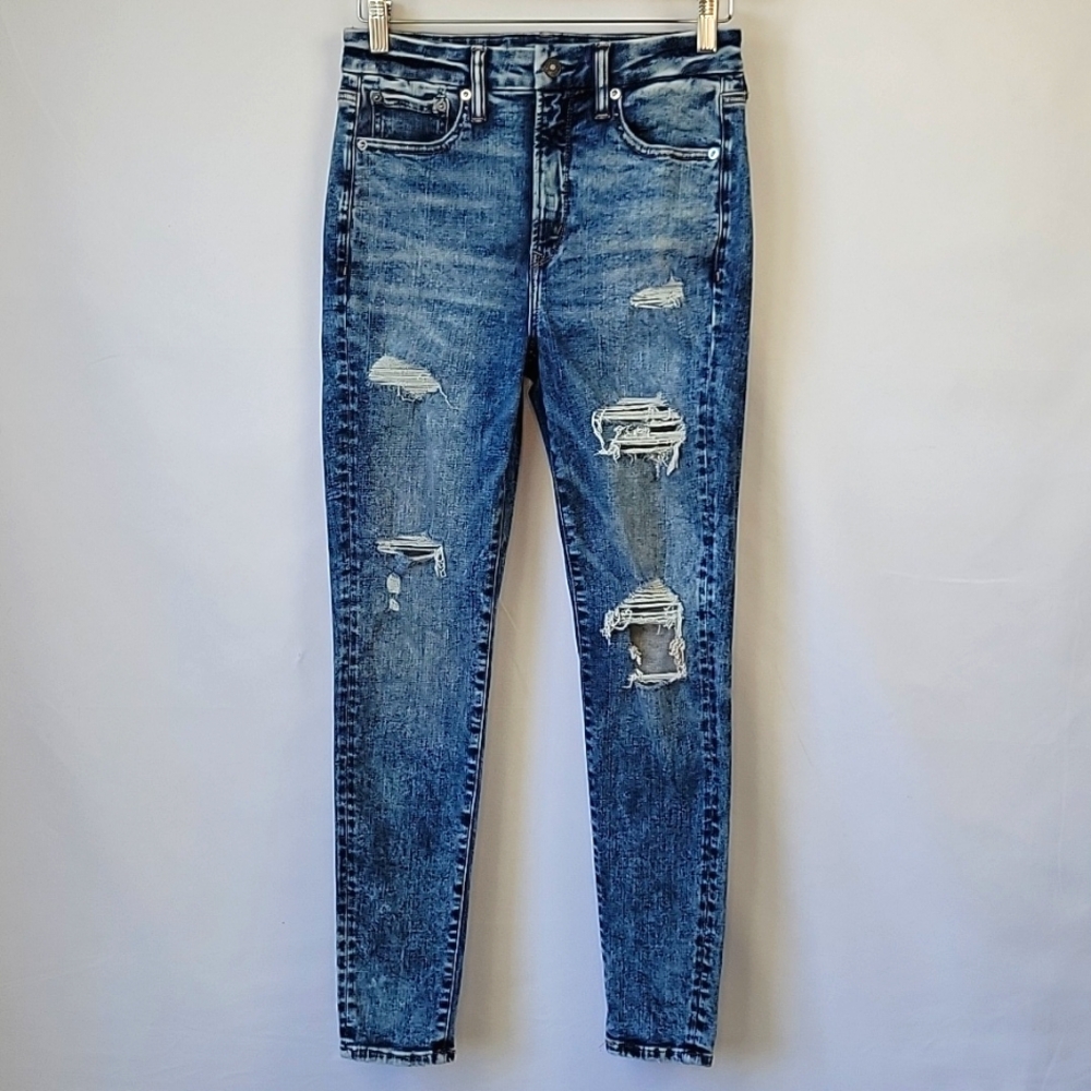 American Eagle Luxe Super Hi Rise Jegging Distressed Stonewashed Size 6 Short